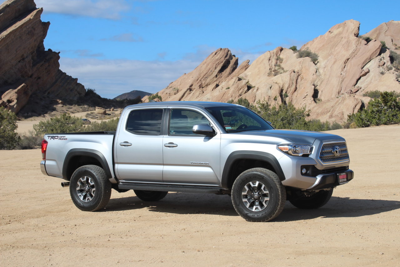 November 26, 2015. Toyota Tacoma Truck 001 C1.jpg