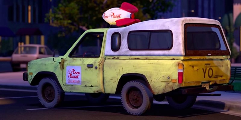 o-PIZZA-PLANET-TRUCK-facebook.jpg