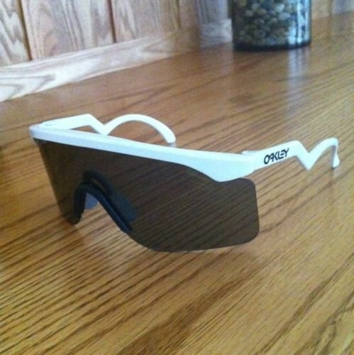 oakley blade.jpg