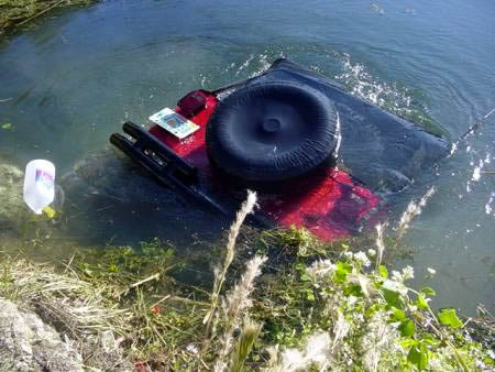ocala_jeep_swim2_524ea06342dc4322574f09a3674dd01ef3485e8c.jpg