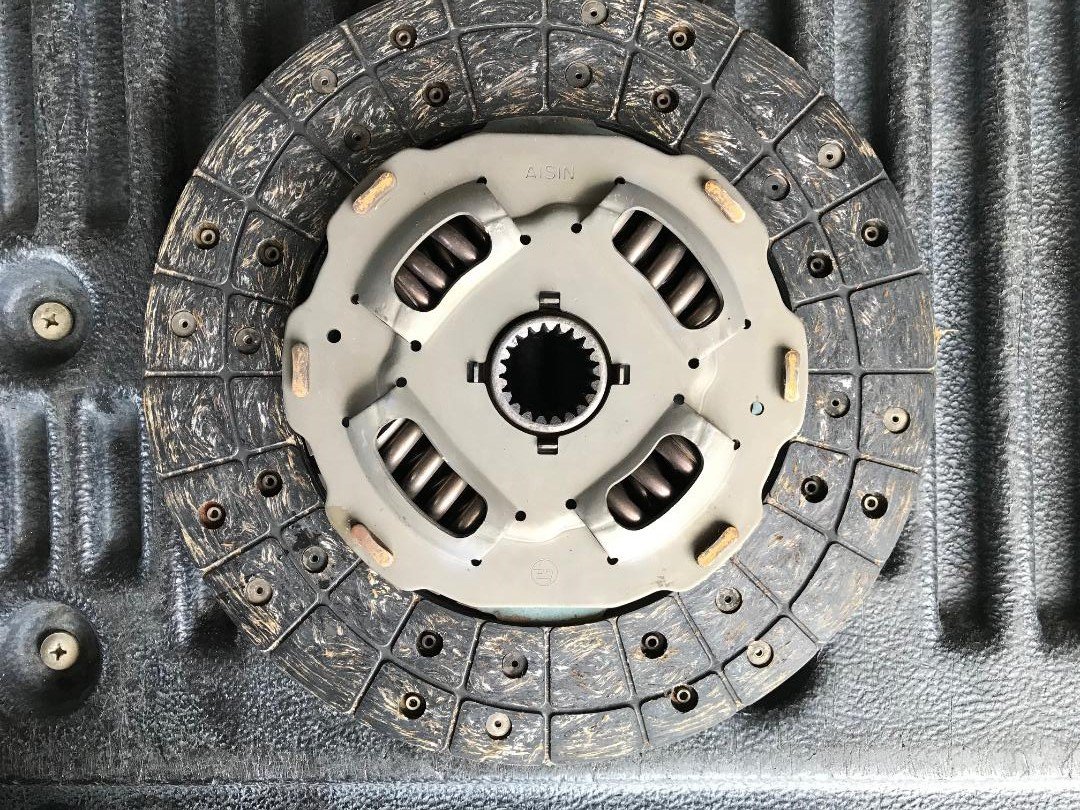 OEM TOYOTA-AISIN Clutch Disc out of '97 Taco.jpg