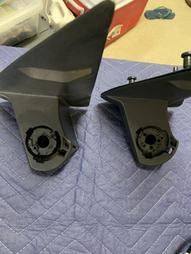 OEM vs. Aftermarket TACO Hinge.jpg