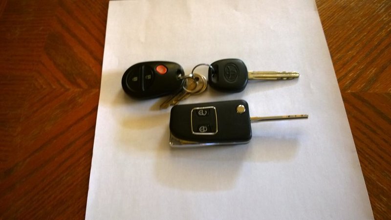oem vs flip key length 1.jpg