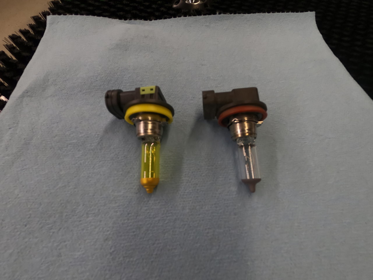 OEM vs Hella 2.jpg