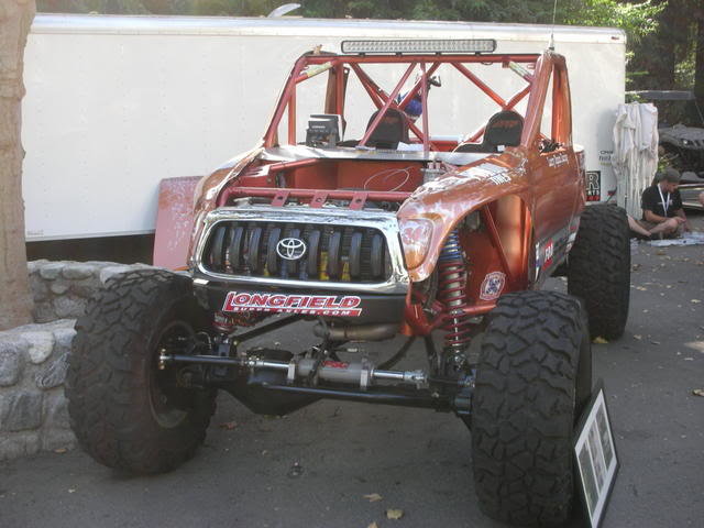 offroadexpo08079_63a341f0fd9117250f7f9d102a8a8086de0de86d.jpg