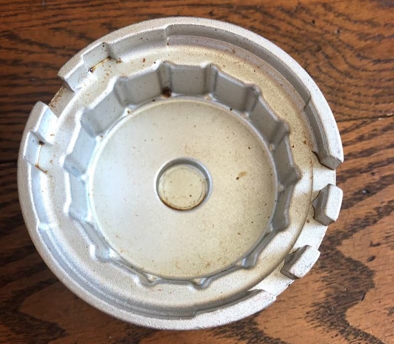 Oil filter wrench bottom.jpg