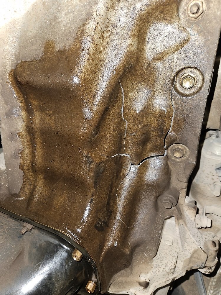 oil-pan-carnage-closeup.jpg
