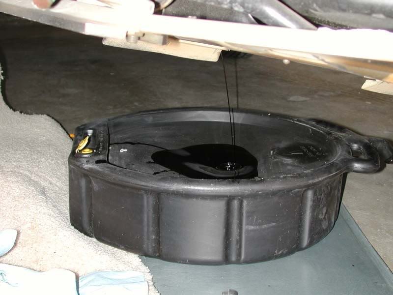 OilDrainPan_0111257c8112c42e99de7d6e4446ea5eb6a11bca.jpg