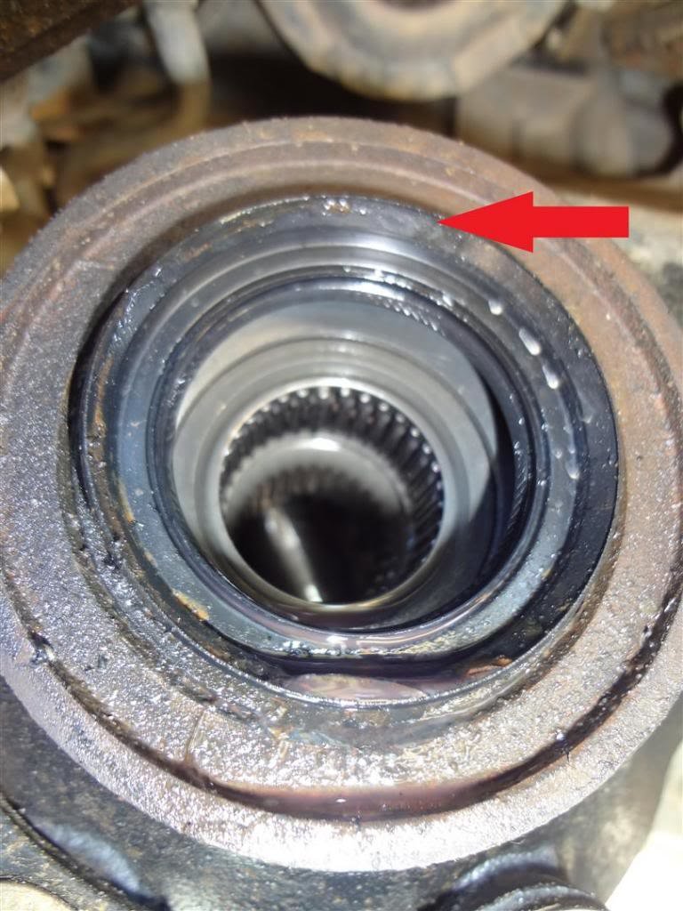 OilSeal_zpsc2510f72_3c41874d0a914a63bb23a93e7b001b2c15971c64.jpg