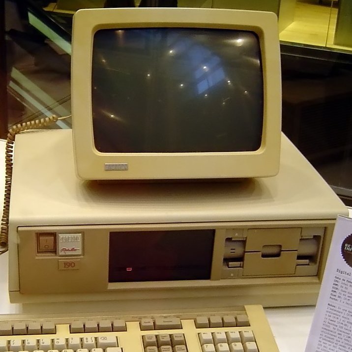 old-computer.jpg