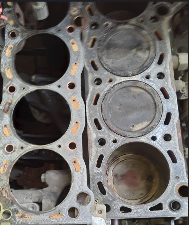 old gasket right-side-up.png