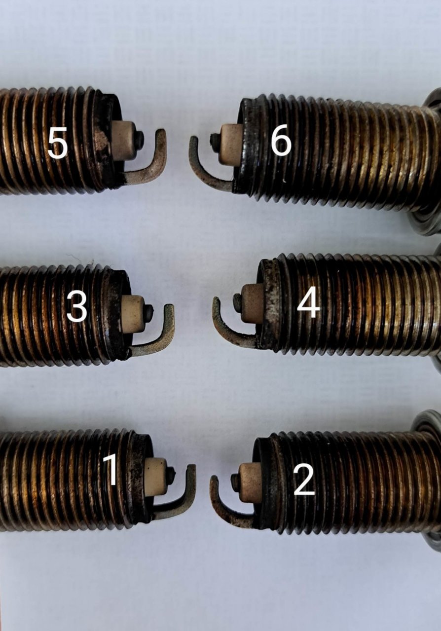 old plugs.jpg