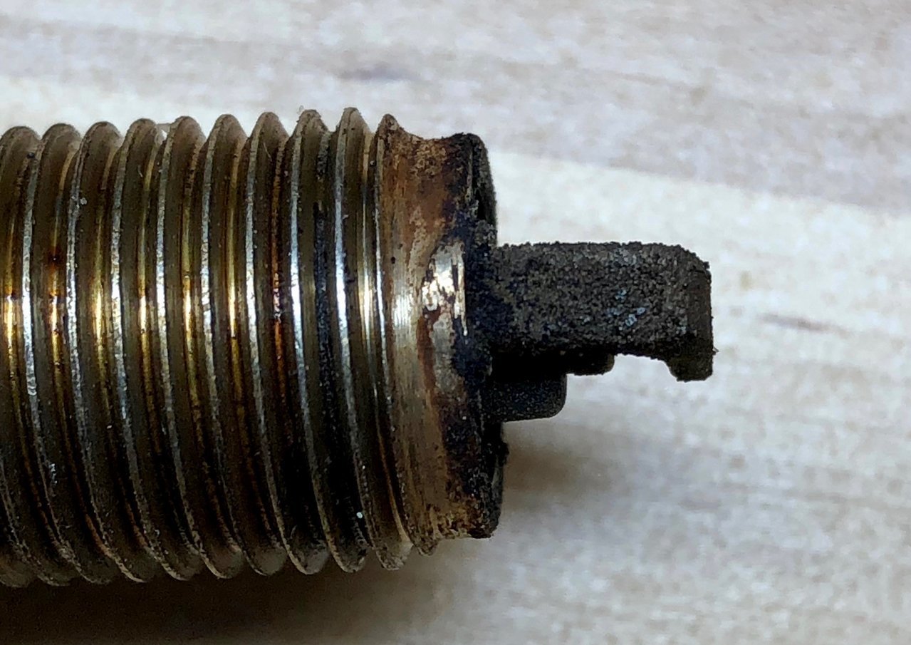 Old Spark Plug 2.jpg