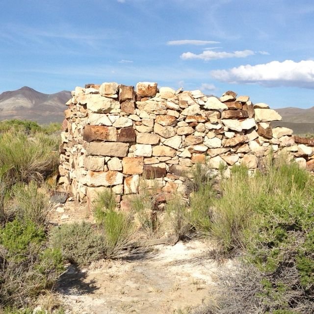 Old Stone House B.jpg