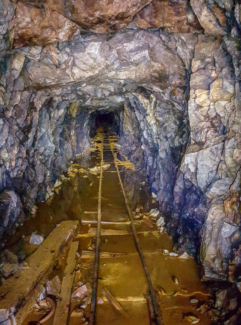 old_mine.jpg