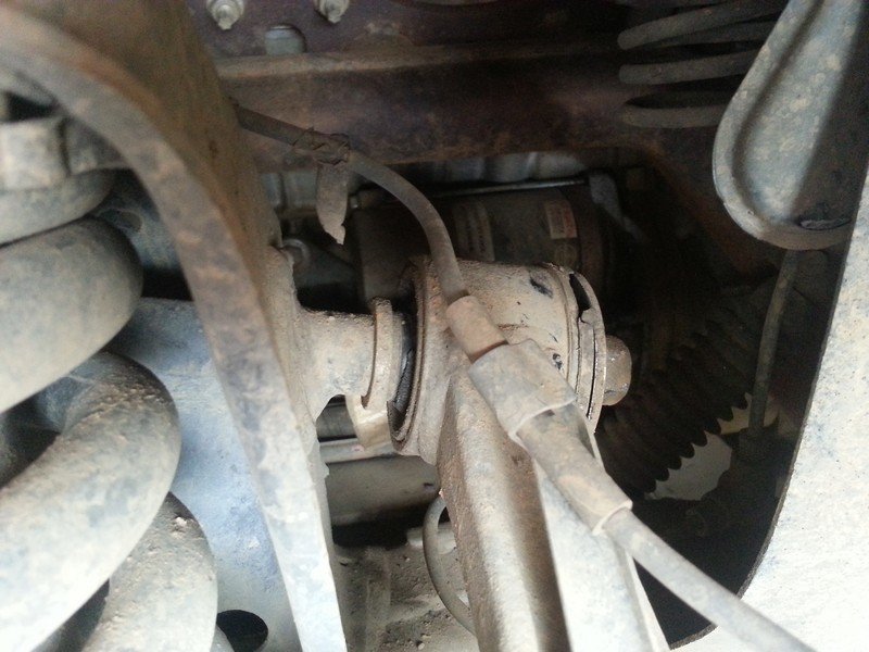 OldBushing_zps5a4361be_2d95be1e6770353abf6d5c513f93aae526a47d17.jpg