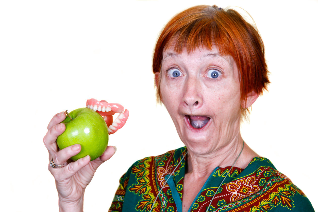 OldwomanBitingApple1.jpg
