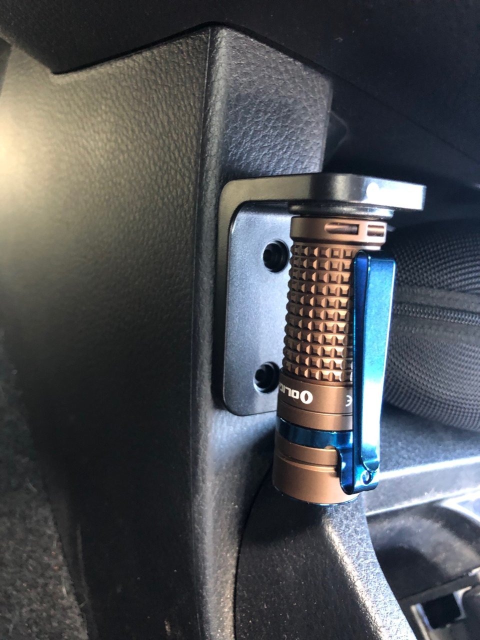 olight 2.jpg