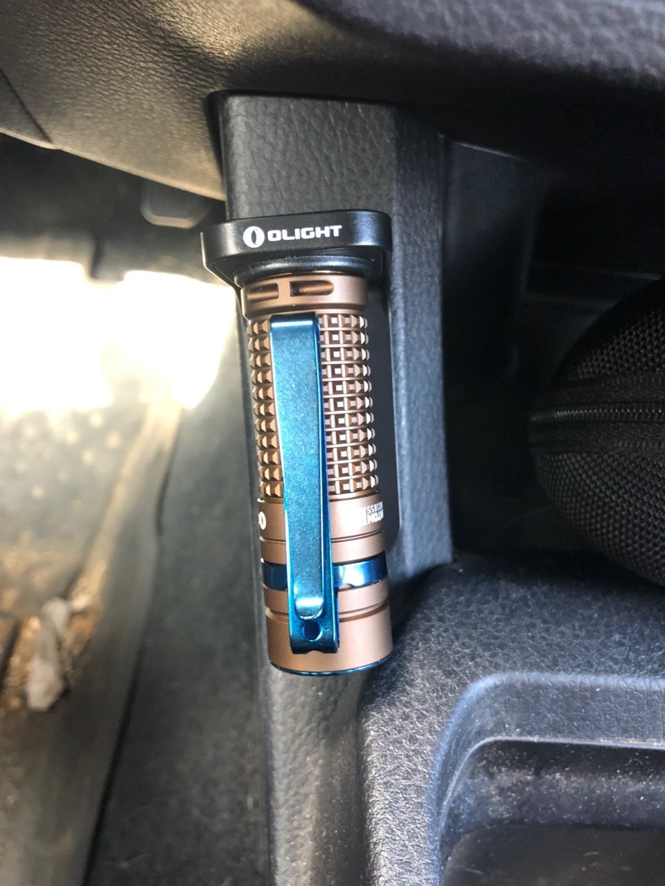 olight1.jpg