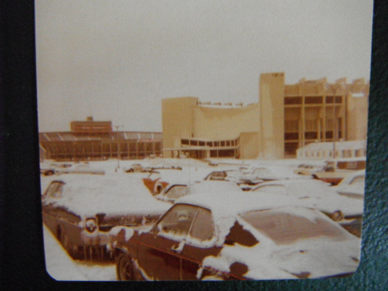 Opel 1977-1978.jpg