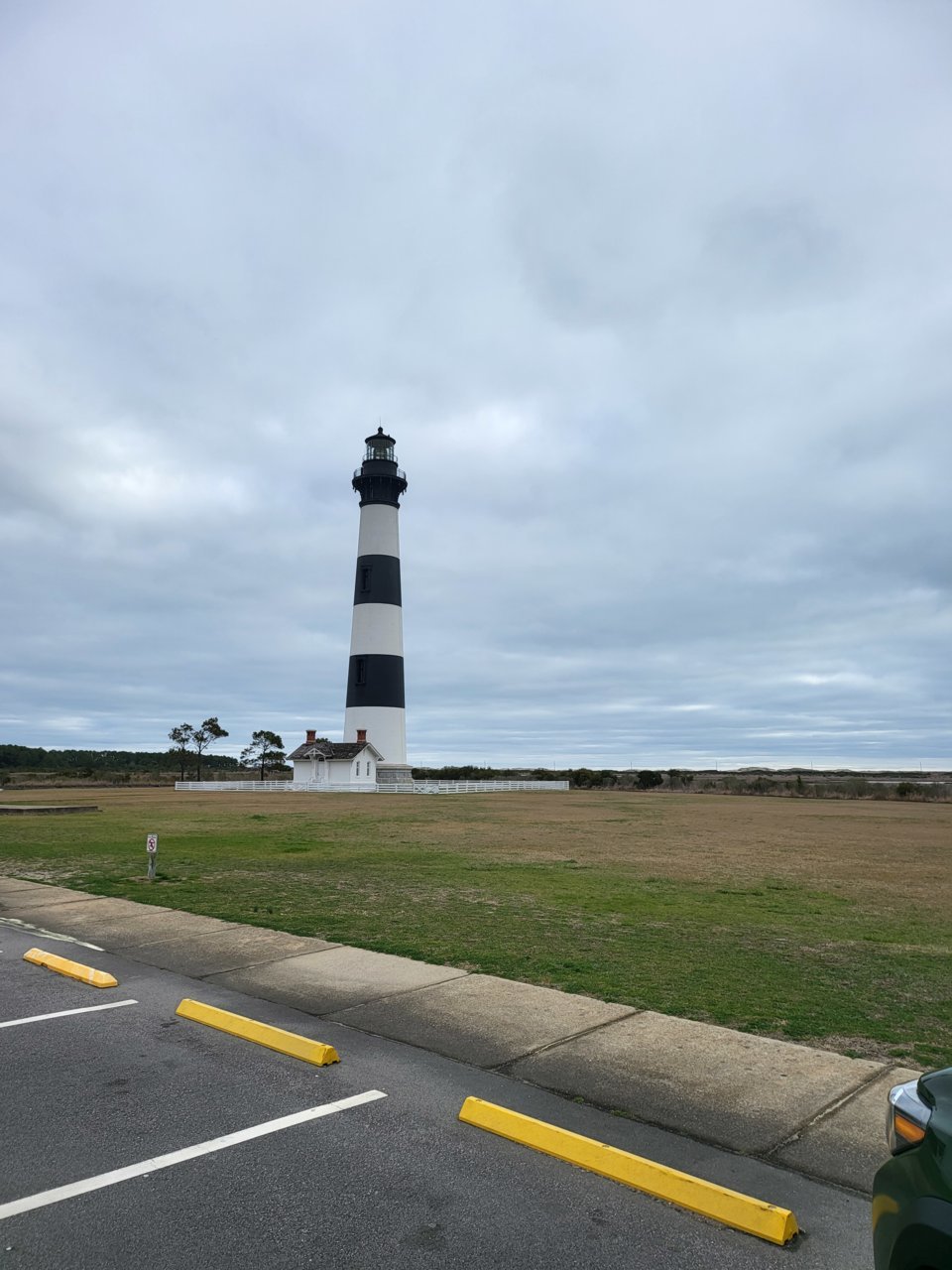 Oregon Inlet Light.jpg