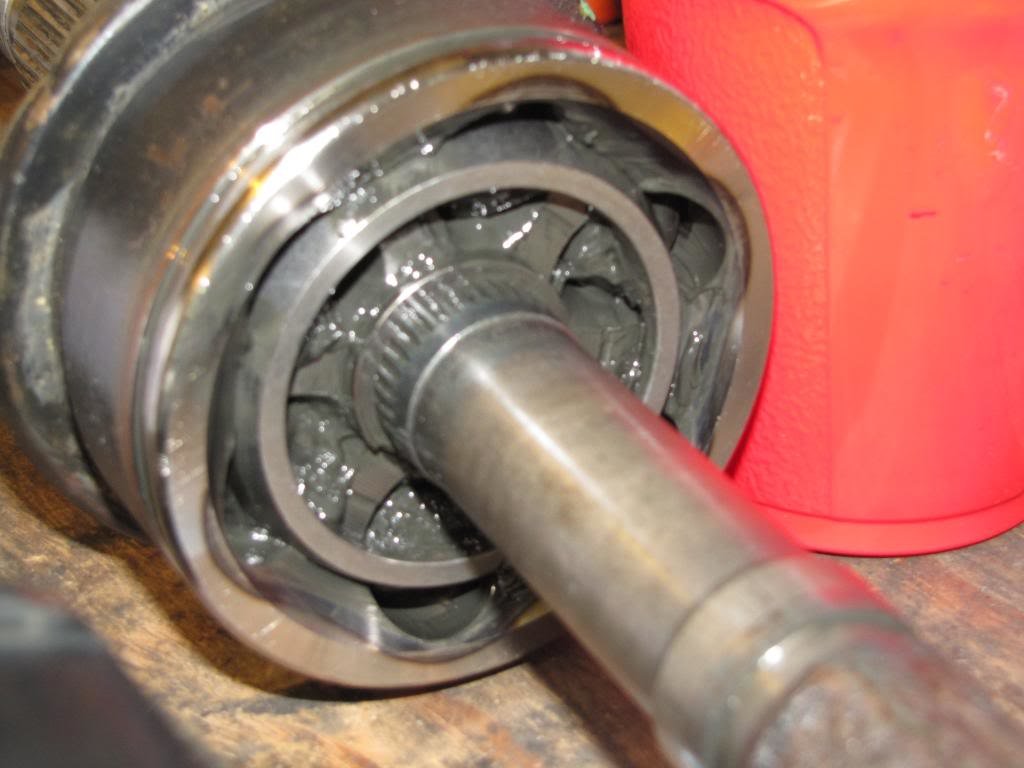 OutboardJoint_zpsf4b46944_35245d7c63311e25f8e705875cf5b1b8e6054bb3.jpg