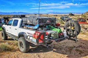 Overland_2_300x.jpg
