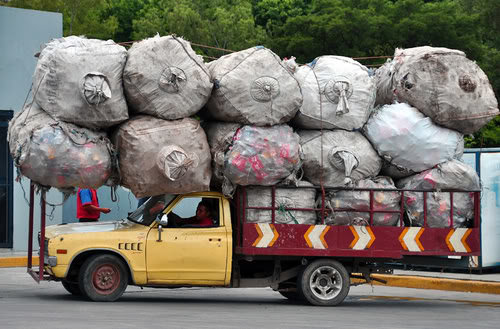 overload8_0850bbd1d1de0a0bd2e4d20f059b59dbabc54166.jpg