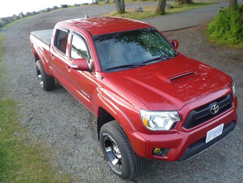 P1030036a tacoma barcelona red 2012 xd spy lifted michelin m:s 2.jpg