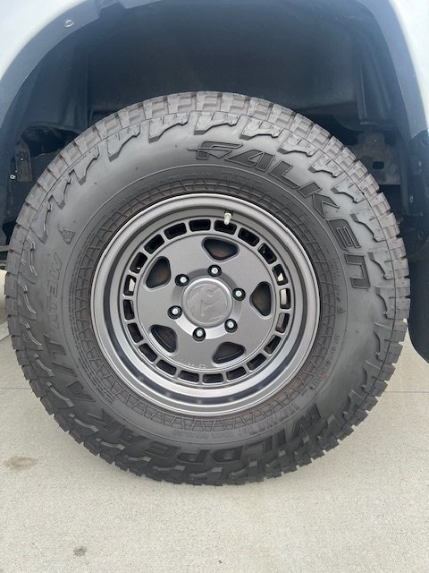 P_rear_wheel_IMG_3964.jpg