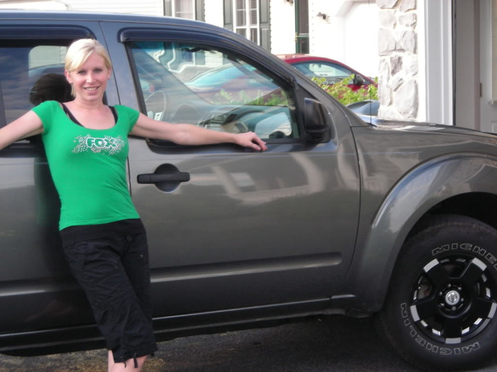 paintedwheelsontruck008_38927e6f299693642b0bdf7fa96366ce71d65688.jpg