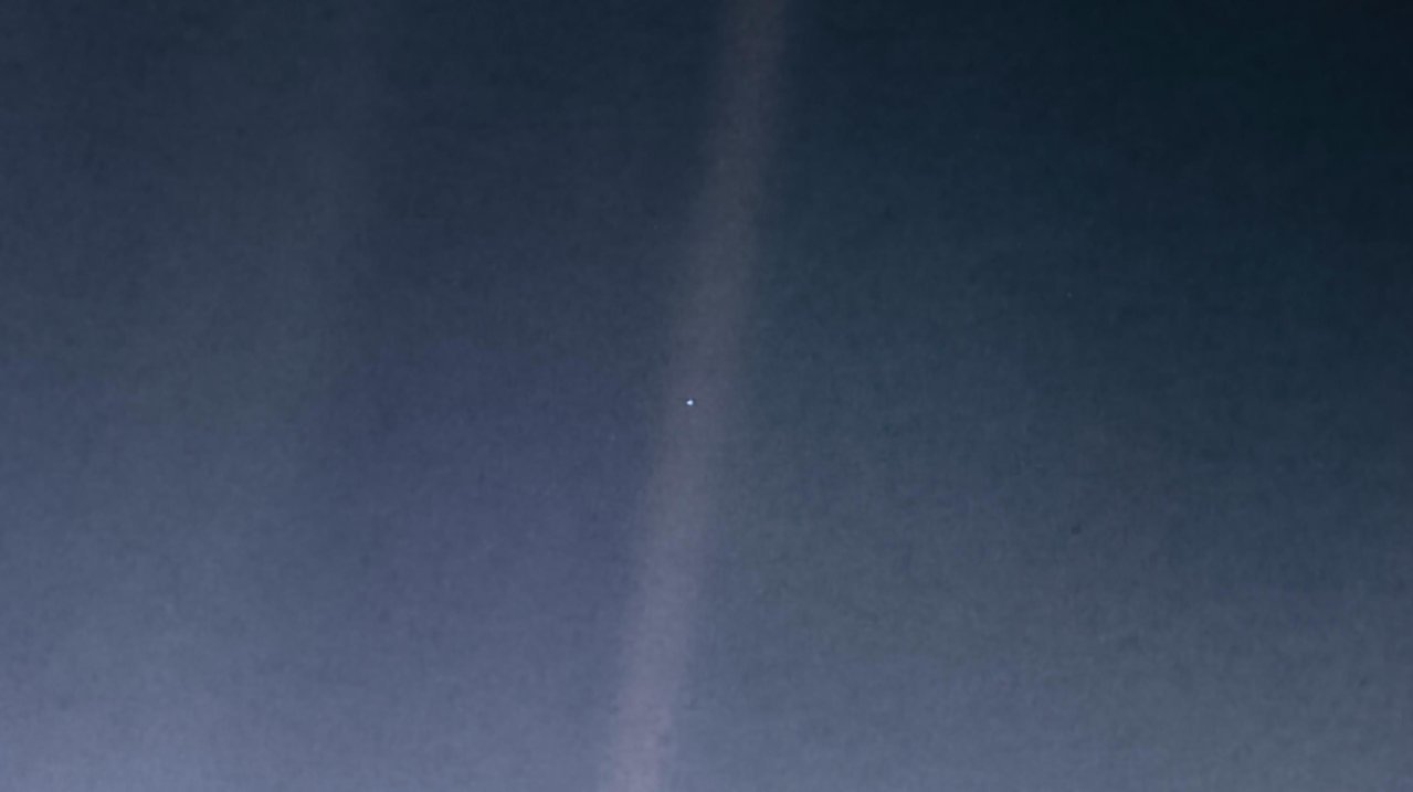 palebluedot-hires-cropped.jpg