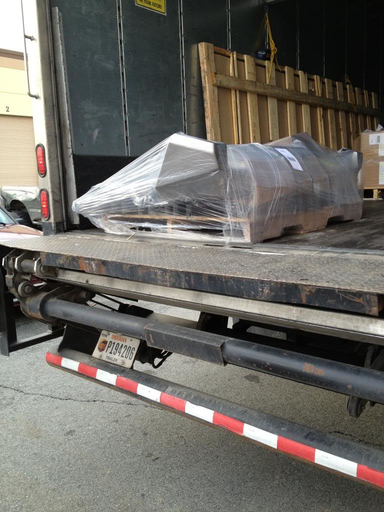 pallet_d69f5ac38735d2f04527ebff5d99fa3b9f37cb87.jpg