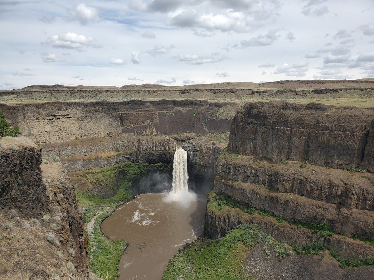 palouse falls.jpg