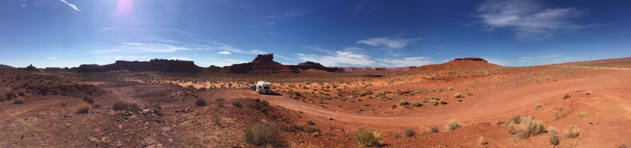Pano - Valley of the Gods.jpg
