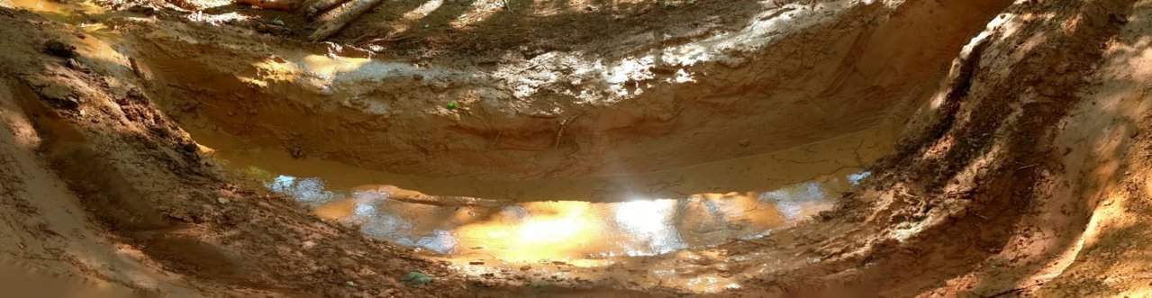 PANO_20190526_094420.vr.jpg