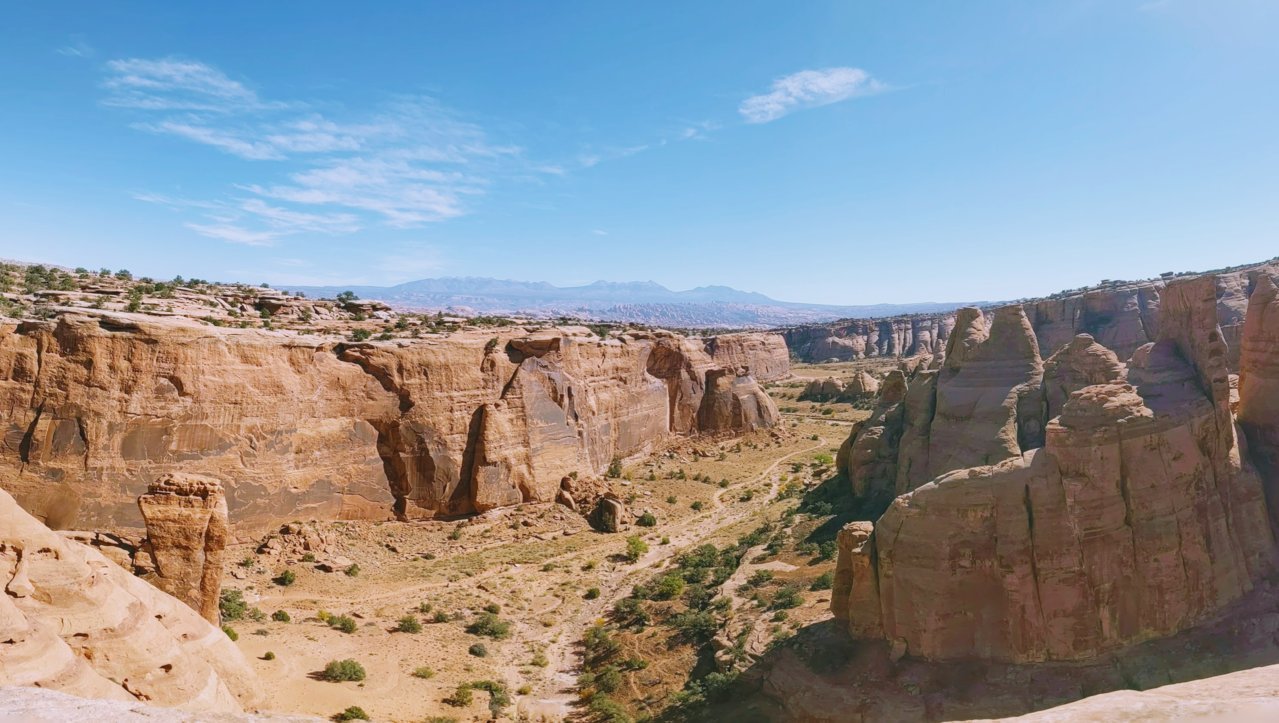 PANO_20201018_124758.vr.jpg