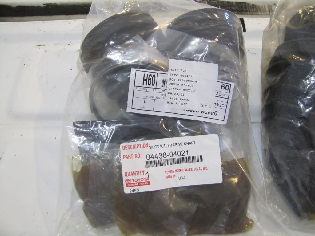 Parts-BootKit_zps1ad39e5d_d67748b9db3fff638872fb18527103fa3e974102.jpg