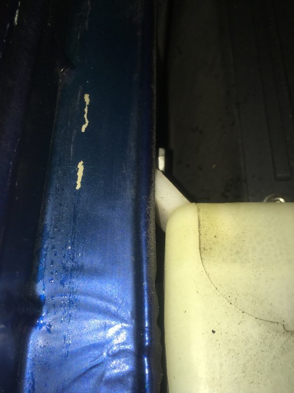 Passenger Fender #2 (Close Up) (800x600).jpg