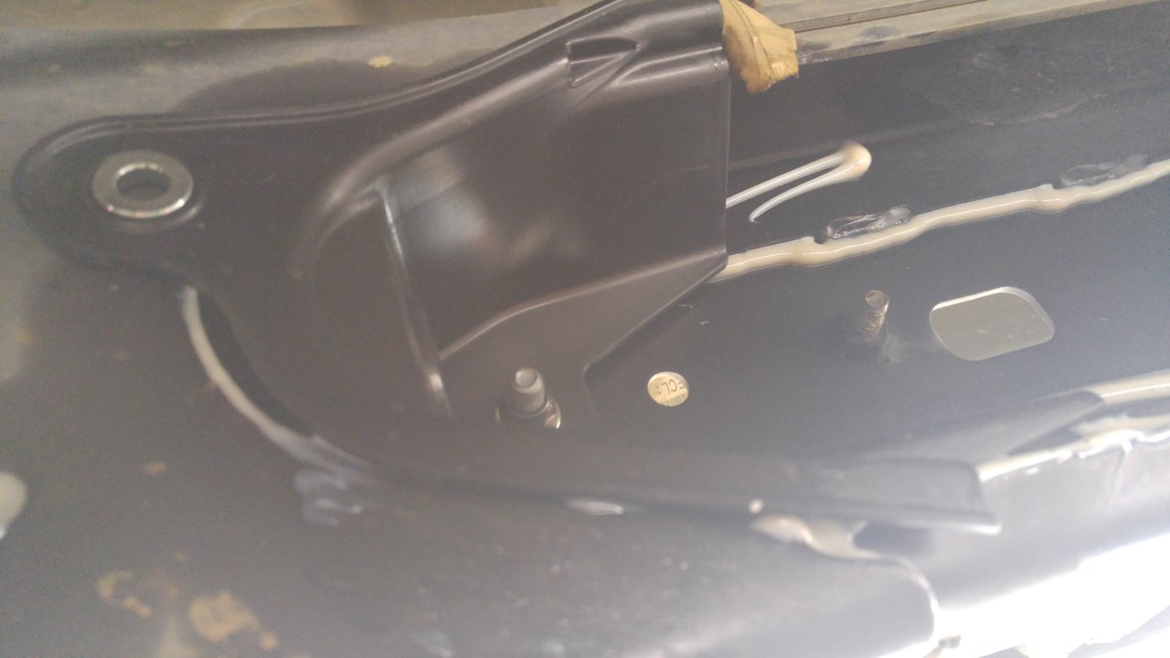 Passenger plug.jpg