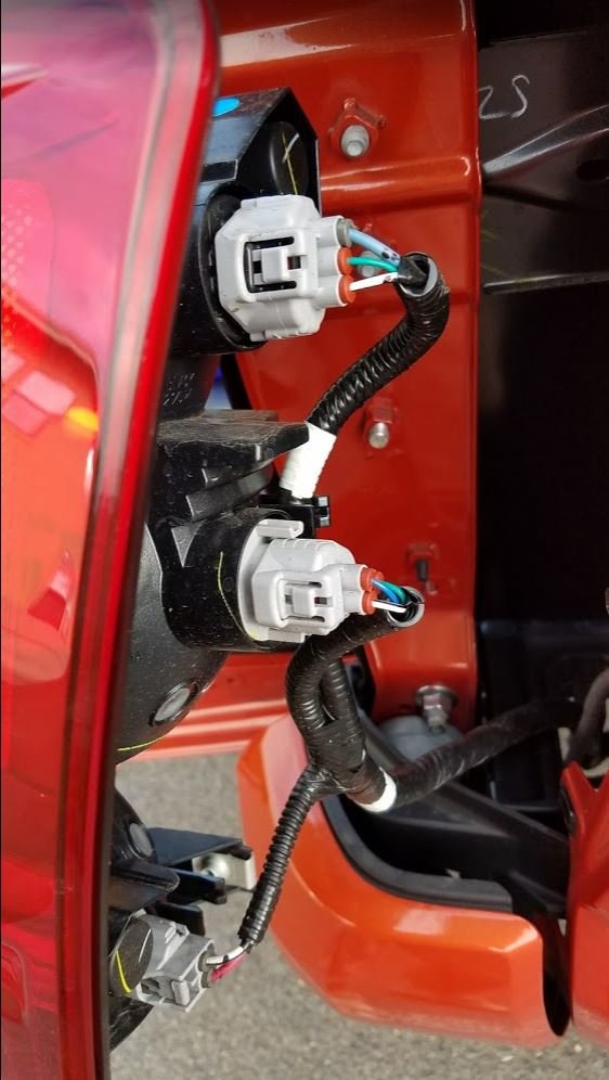 Passenger Side Tail Light Wiring.jpg