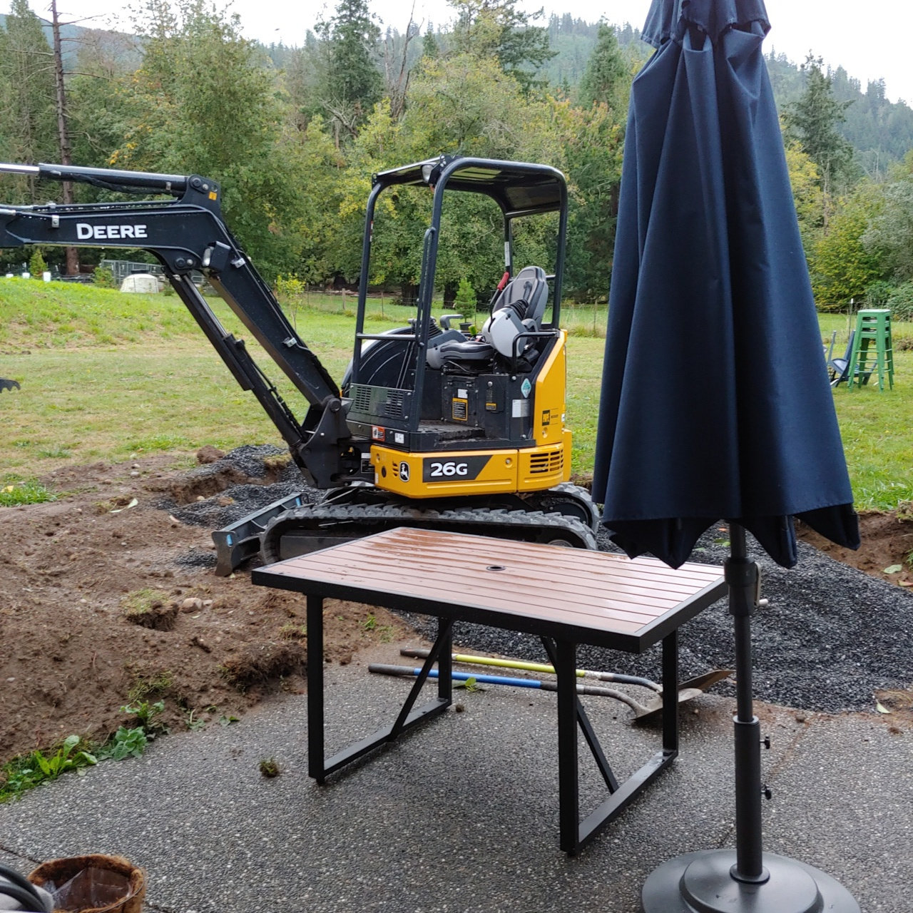 patio1.jpg