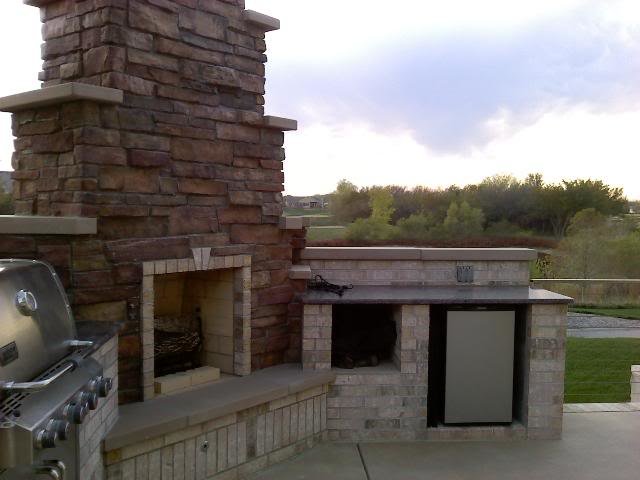 patio_d0ec74df0e6b7861b02d6ce854d089224dc2ba65.jpg