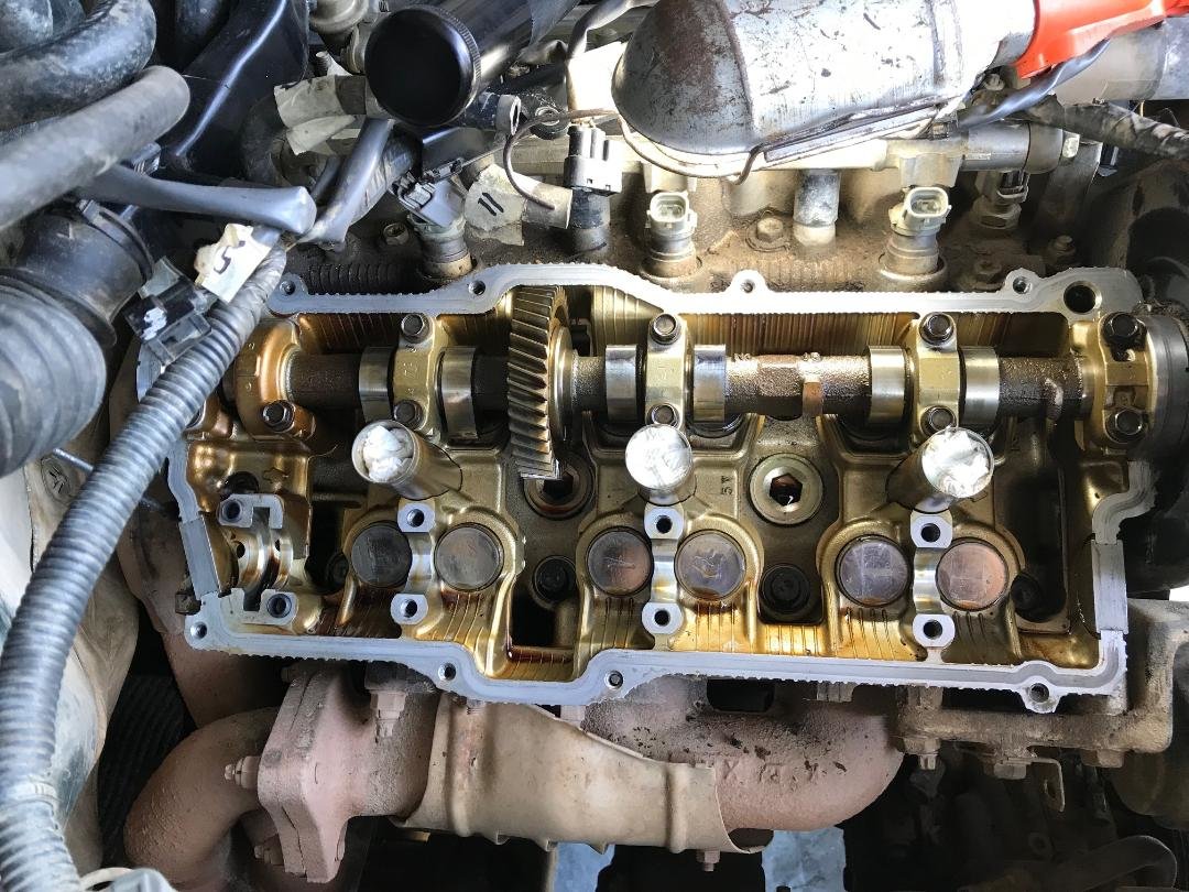 Pax Side Exhaust Cam Pulled.jpg
