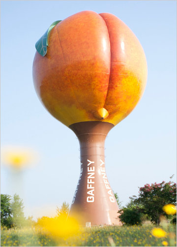peachoid.jpg