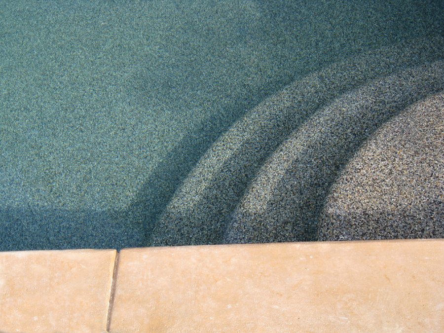 pebbletec-pool-finish.jpg