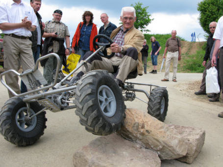 pedal-powered-rock-crawler-2.jpg