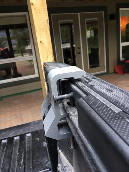 pegwiththule.jpg