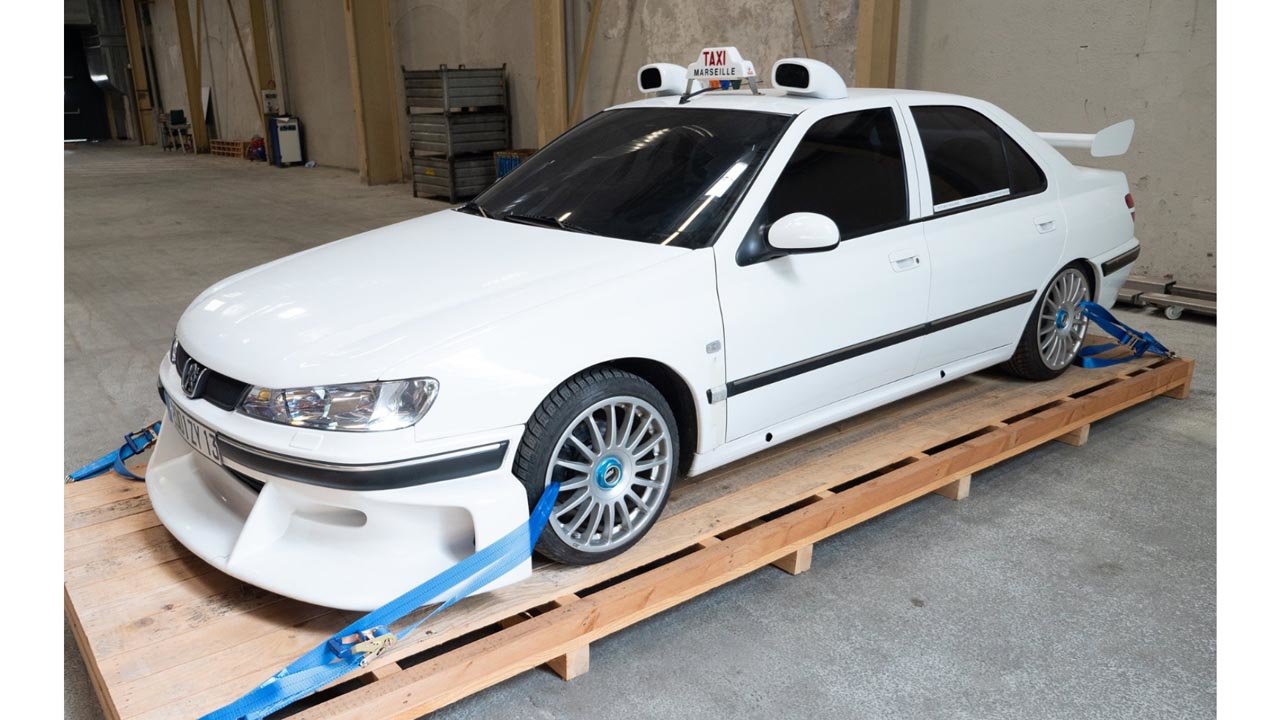 Peugeot-406-Taxi-002.jpg