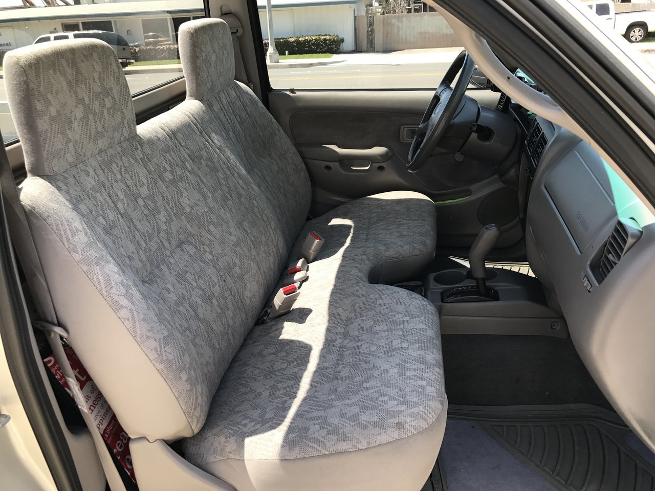 2000 deals tacoma interior